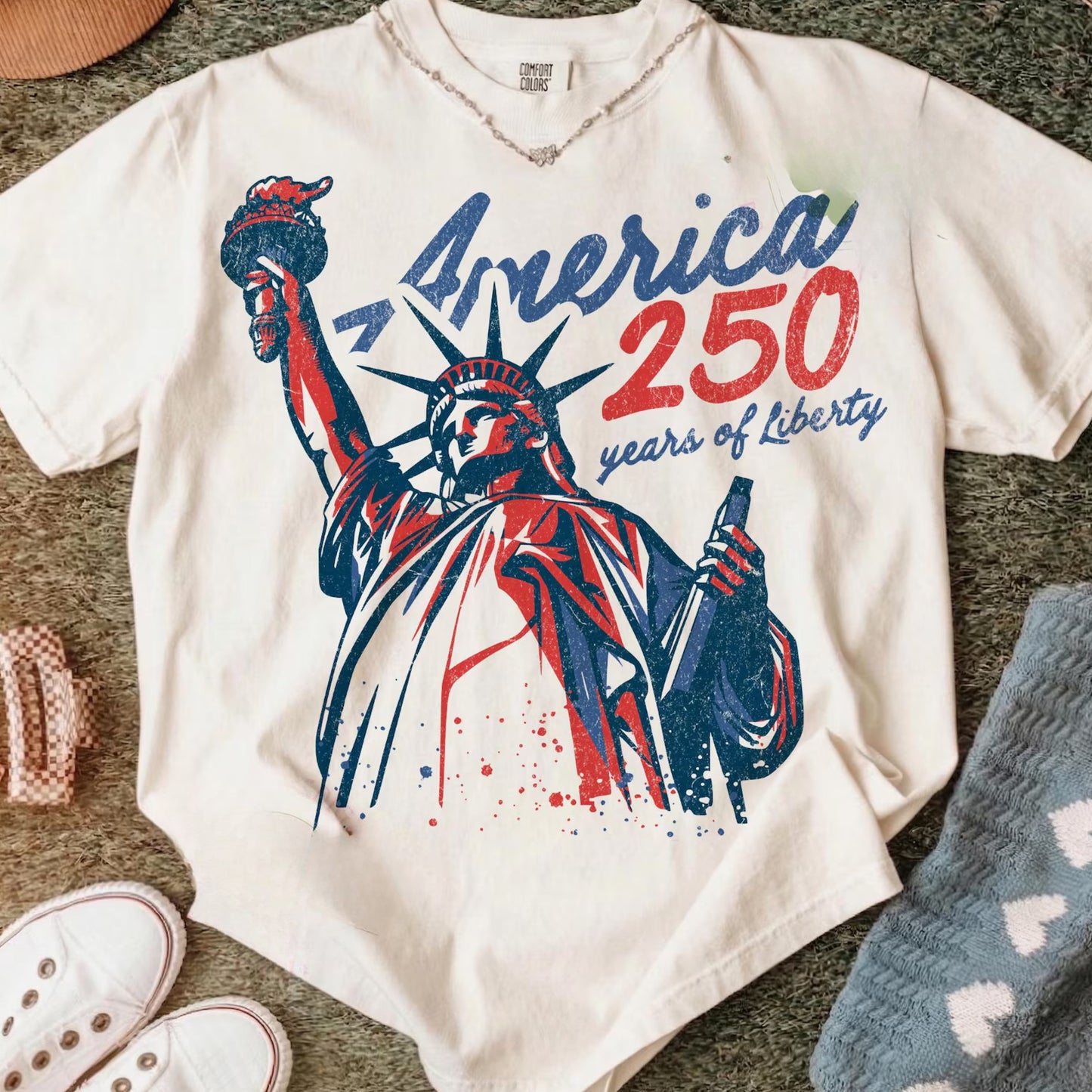 1073 - Liberty - Cropped or Regular Tshir